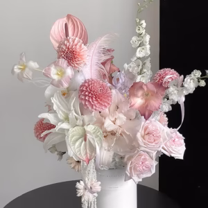 Soft Serenade｜Dahlias & Lilies & Roses Mixed Table Arrangement
